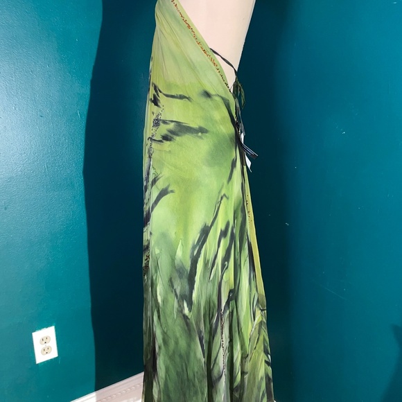 Cecelia De Bucourt Chain Dress - Picture 7 of 9